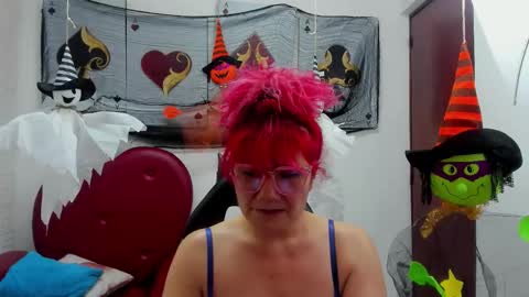 Snapshot of salomee_diazz chatting on 10, 10, 2025 Salomee diazz online show from 10, 10, 2025