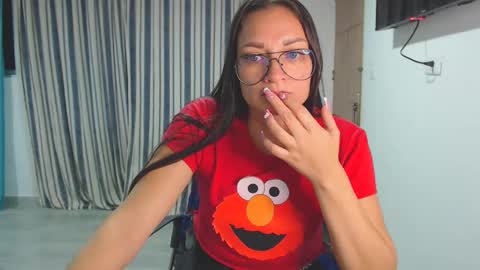 Snapshot of salomesaints chatting on 22, 12, 2024 salome online show from 22, 12, 2024