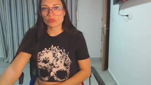 Snapshot of salomesaints chatting on 10, 1, 2025 salome online show from 10, 1, 2025