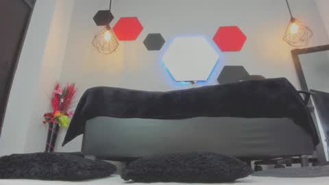 Snapshot of salomeswet chatting on 10, 9, 2025 martina online show from 10, 9, 2025