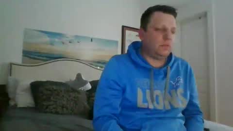 Snapshot of salsbud2022 chatting on 13, 2, 2025 salsbud2022 online show from 13, 2, 2025