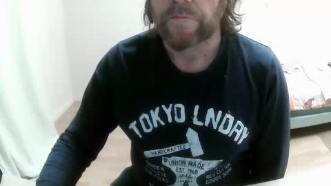 Saltimbanquier  Salt  ou  Banquier  online show from 7, 1, 2025