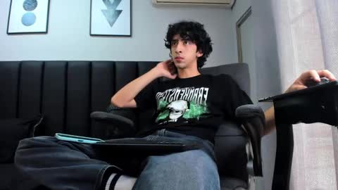 salvatore  online show from 5, 3, 2025