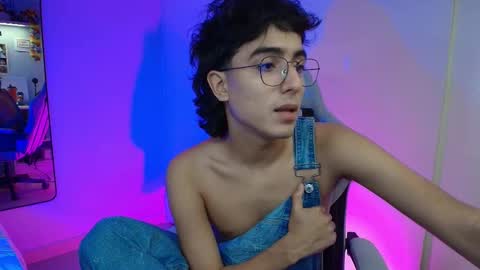 Snapshot of salvatore_montt chatting on 9, 9, 2025 salvatore_montt online show from 9, 9, 2025