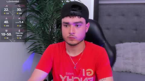 Snapshot of salvatore_muller chatting on 7, 11, 2025 Salvatore online show from 7, 11, 2025