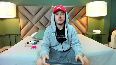 Snapshot of salvattore_muller chatting on 20, 4, 2026 Salvatore online show from 20, 4, 2026