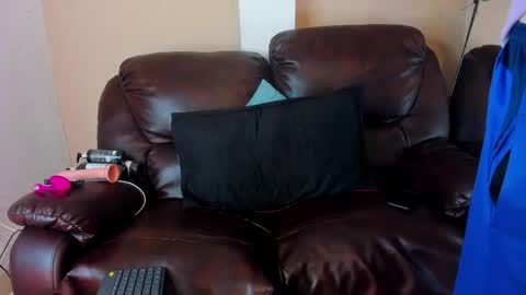 Snapshot of salvattore_muller chatting on 3, 5, 2026 Salvatore online show from 3, 5, 2026
