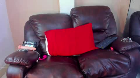 Snapshot of salvattore_muller chatting on 5, 5, 2026 Salvatore online show from 5, 5, 2026