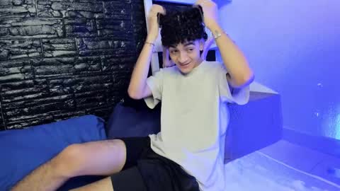 sam__cute online show from 20, 2, 2025
