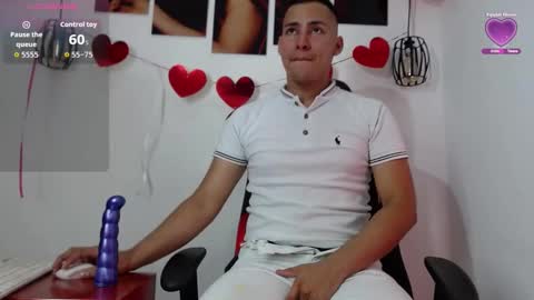 Snapshot of sam_boy_kinky chatting on 12, 9, 2025 sam_boy_kinky online show from 12, 9, 2025