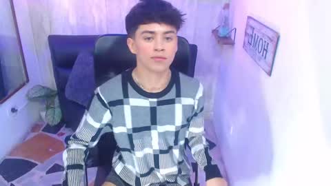 Snapshot of sam_daves chatting on 3, 2, 2025 Sam online show from 3, 2, 2025