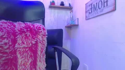 Snapshot of sam_daves chatting on 5, 2, 2025 Sam online show from 5, 2, 2025