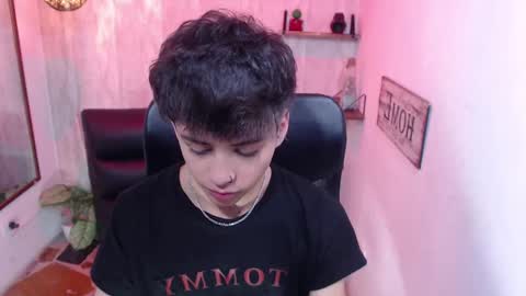 Snapshot of sam_daves chatting on 19, 2, 2025 Sam online show from 19, 2, 2025