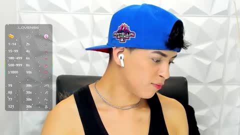 Snapshot of sam_daves_ chatting on 7, 11, 2025 Sam online show from 7, 11, 2025