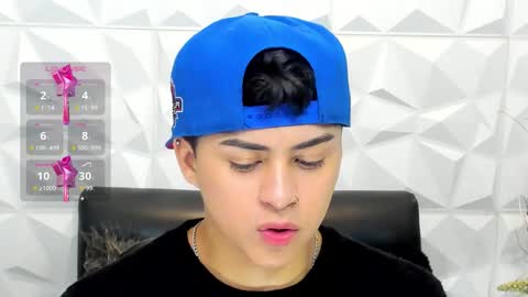 Snapshot of sam_daves_ chatting on 19, 11, 2025 Sam online show from 19, 11, 2025