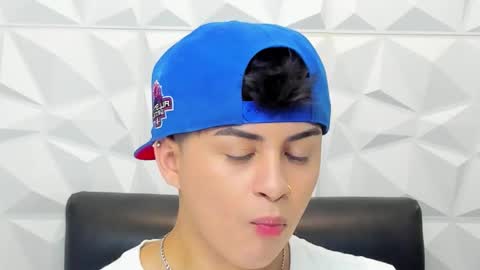 Snapshot of sam_daves_ chatting on 25, 11, 2025 Sam online show from 25, 11, 2025