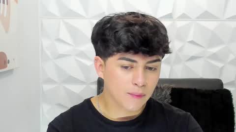 Snapshot of sam_daves_ chatting on 2, 12, 2025 Sam online show from 2, 12, 2025