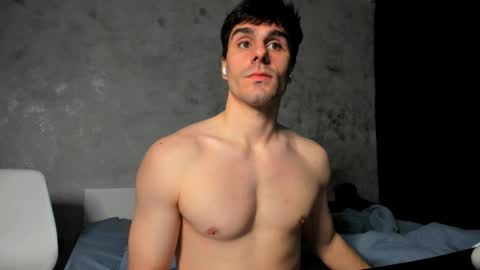 Snapshot of sam_huston18 chatting on 16, 5, 2026 BACK IN 2 WEEKS online show from 16, 5, 2026