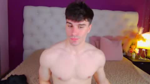 Snapshot of sam_huston18 chatting on 10, 6, 2026 BACK IN 2 WEEKS online show from 10, 6, 2026