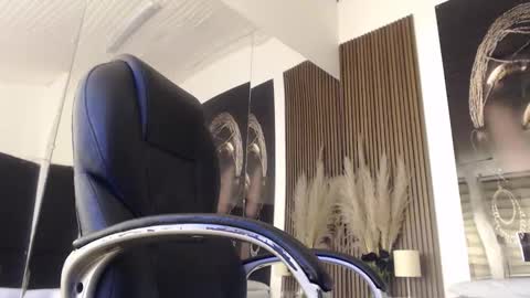 SAM MANSON online show from 30, 9, 2025