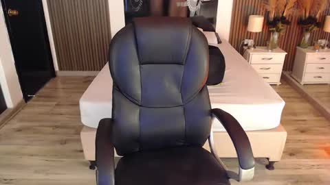 SAM MANSON online show from 17, 2, 2026