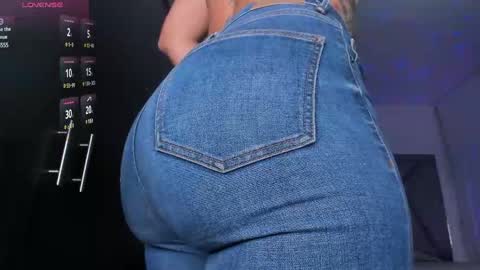 samaay_ online show from 4, 3, 2025