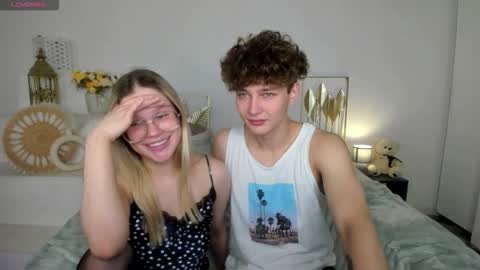 Snapshot of samanie_ chatting on 12, 10, 2025 Sam online show from 12, 10, 2025