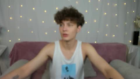 Snapshot of samanie_ chatting on 19, 10, 2025 Sam online show from 19, 10, 2025