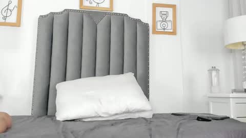  samanta  online show from 12, 3, 2025