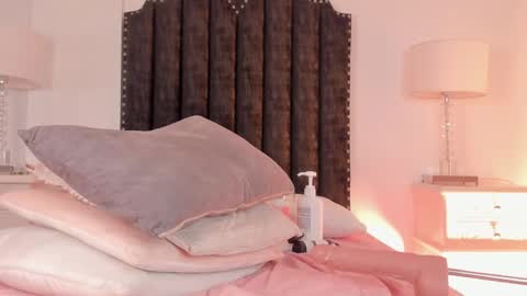  samanta  online show from 29, 11, 2025