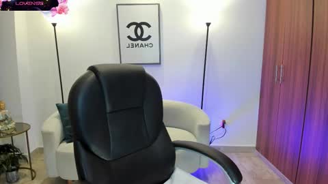 samantaa_evanss online show from 8, 3, 2026