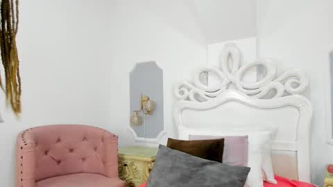 Samanta online show from 5, 3, 2025