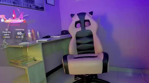 Snapshot of samantha__cooper__ chatting on 12, 3, 2025 Samantha  online show from 12, 3, 2025