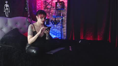 Samantha and Victor online show from 6, 1, 2025