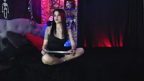 Samantha and Victor online show from 24, 1, 2025