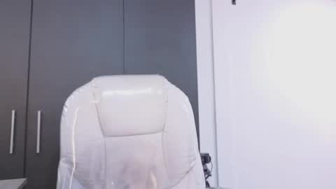 samantha_blow online show from 19, 5, 2026