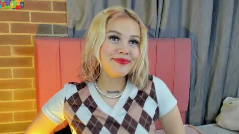 samantha_browwnn online show from 5, 2, 2026