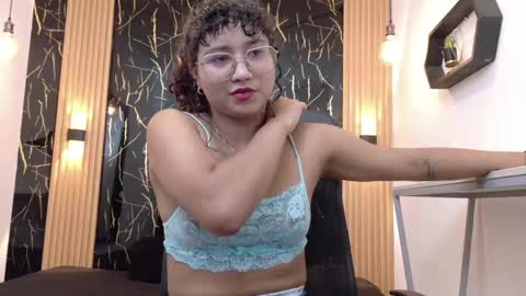    online show from 30, 5, 2026