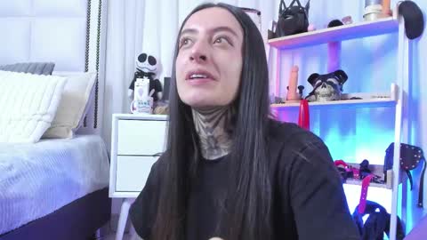 Fernanda online show from 23, 9, 2025