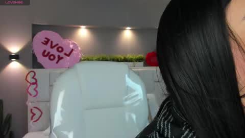  Samanthaa online show from 15, 2, 2025