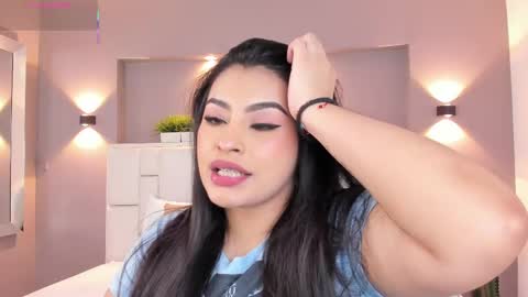  Samanthaa online show from 11, 3, 2025