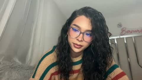 Samantha Bernardo online show from 18, 7, 2026