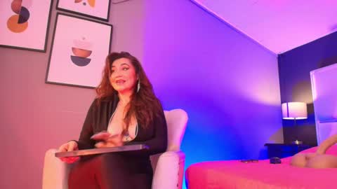 Samanta online show from 25, 9, 2025
