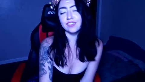 Snapshot of samaranoir chatting on 15, 10, 2025 Samara Noir online show from 15, 10, 2025