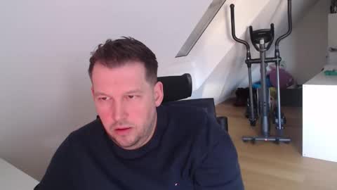 Snapshot of samariterbw chatting on 27, 3, 2026 TopBoy online show from 27, 3, 2026