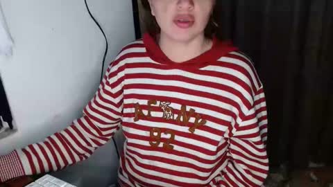 Snapshot of samatha_squirts chatting on 8, 10, 2025 samatha_squirts online show from 8, 10, 2025