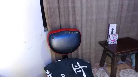 Snapshot of samatha_squirts chatting on 22, 10, 2025 samatha_squirts online show from 22, 10, 2025