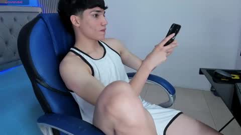 Sam online show from 11, 5, 2026