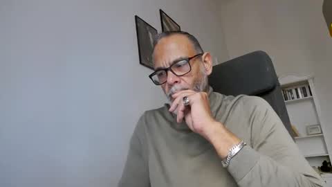 Sam online show from 17, 3, 2026