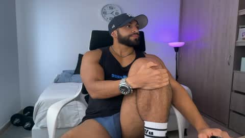 Snapshot of samdornan chatting on 27, 1, 2025 Sam Dornan online show from 27, 1, 2025